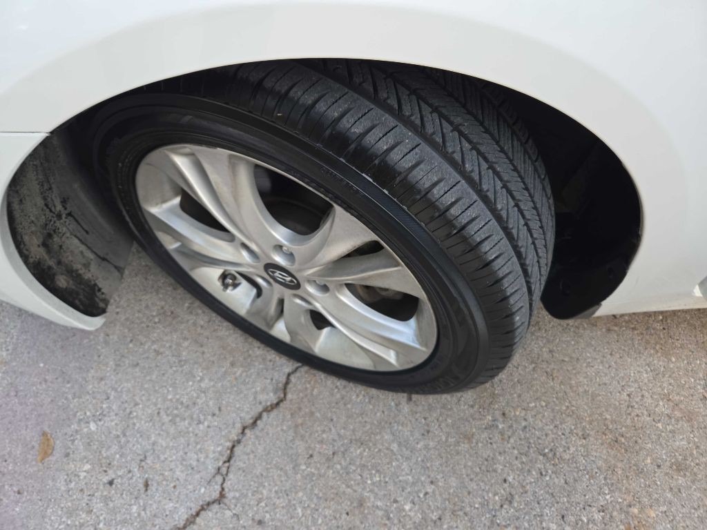 2012 Hyundai Sonata Image 13