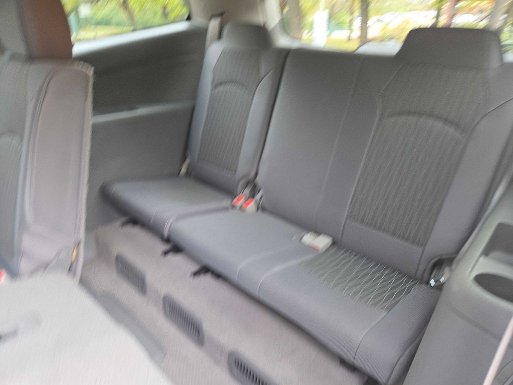 2015 Chevrolet Traverse Image 19