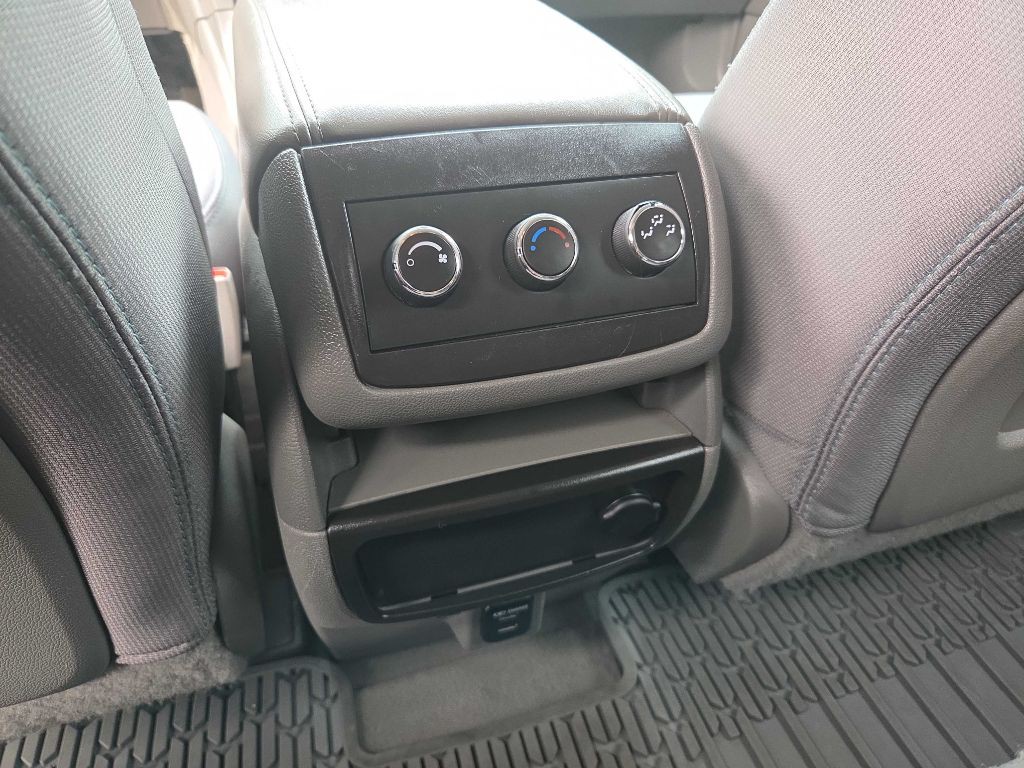 2015 Chevrolet Traverse Image 20