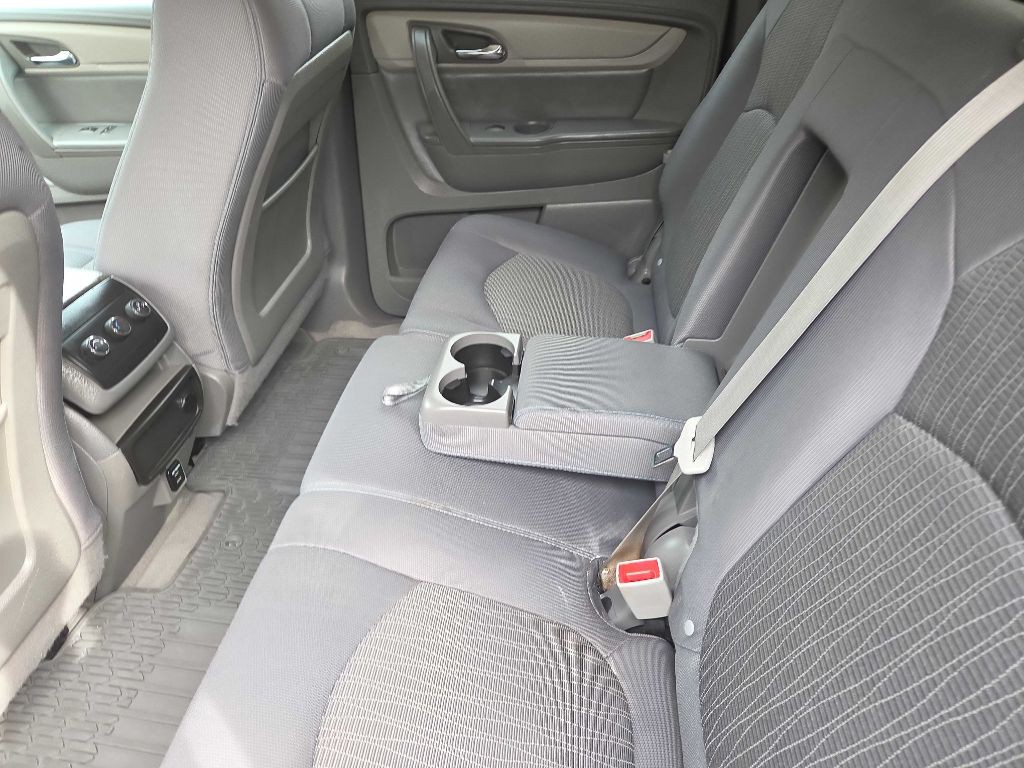 2015 Chevrolet Traverse Image 21