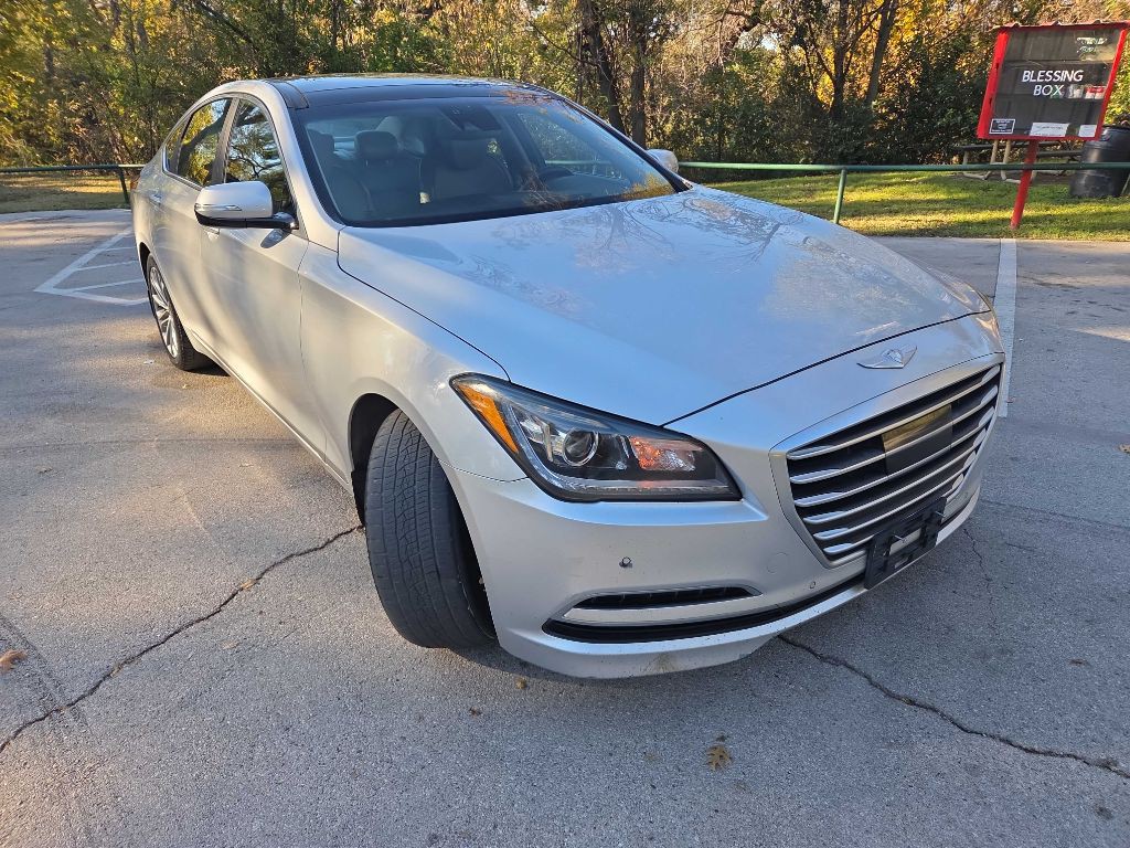 2015 Hyundai Genesis Image 8