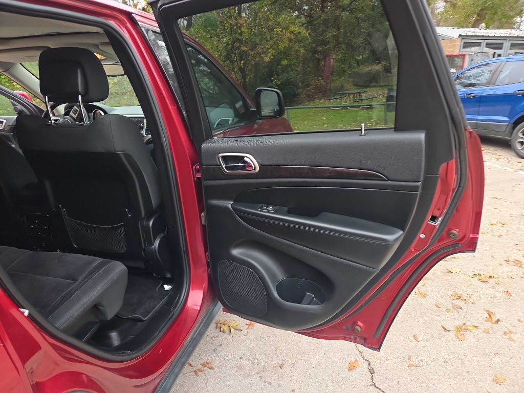 2012 Jeep Grand Cherokee Image 23