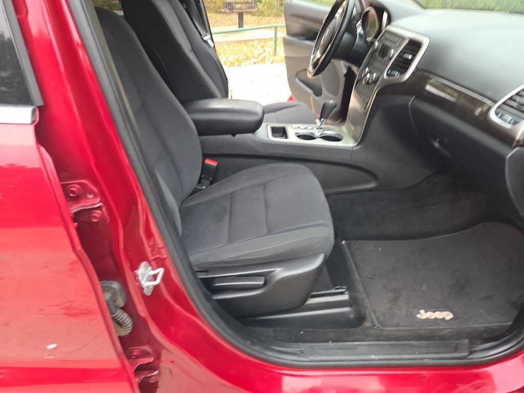 2012 Jeep Grand Cherokee Image 26