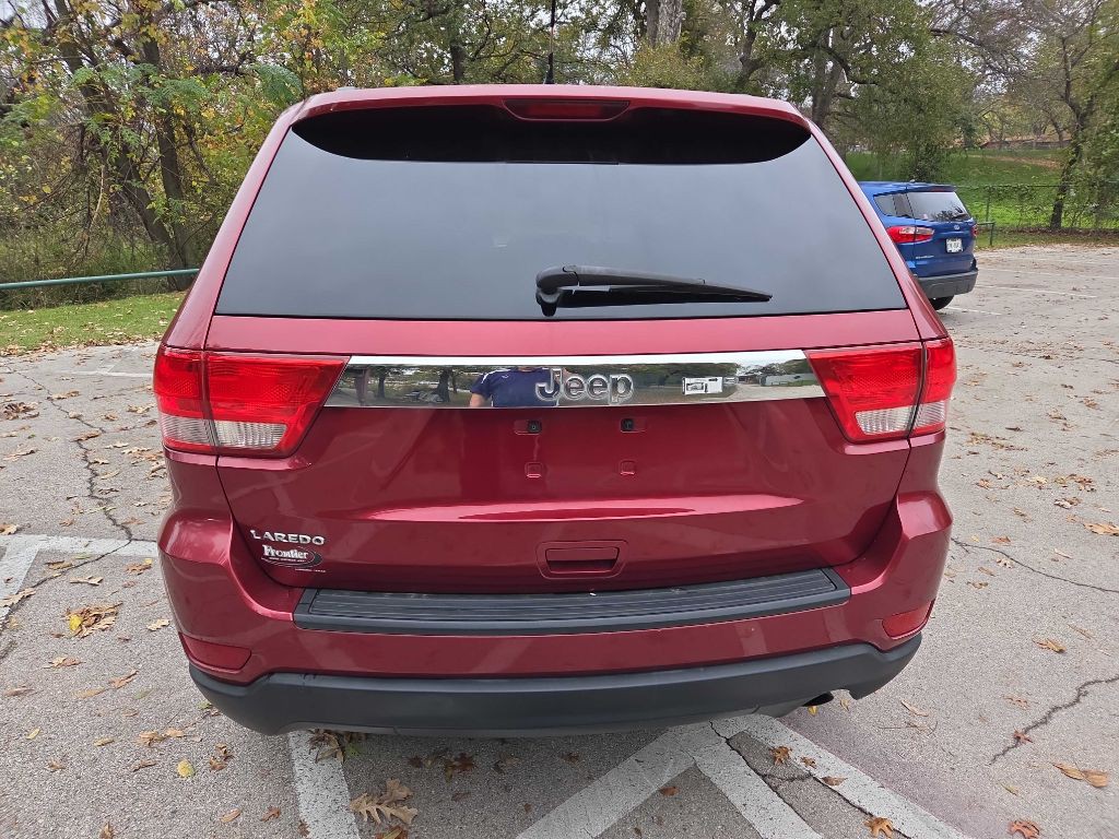 2012 Jeep Grand Cherokee Image 5