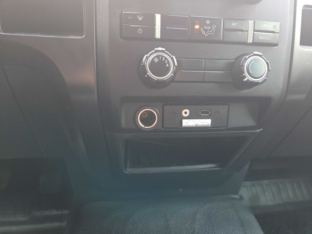 2014 Ford F-150 Image 35