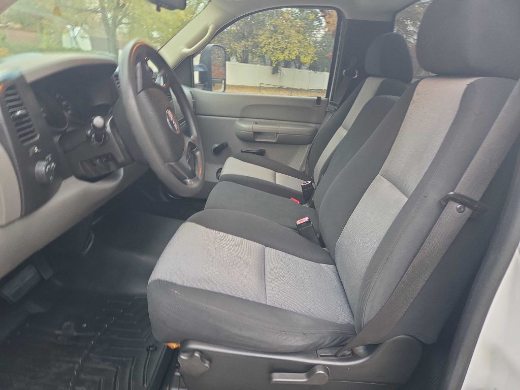 2007 GMC Sierra Image 20