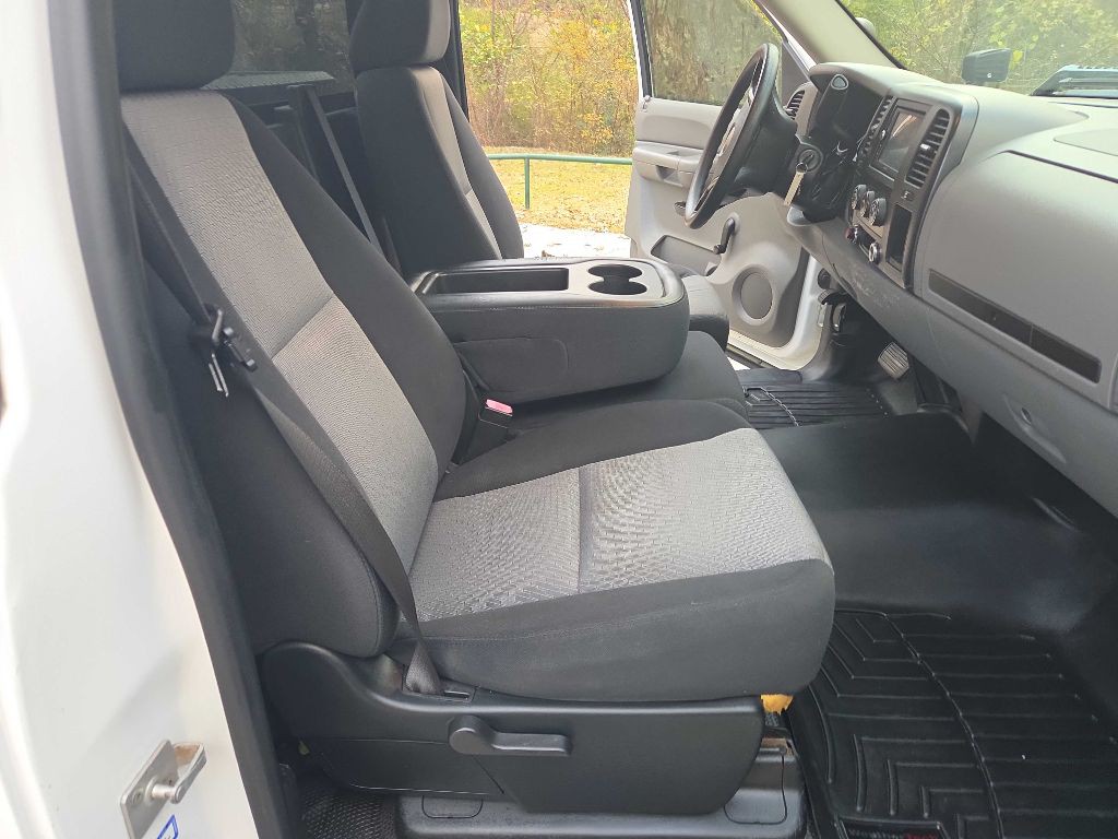 2007 GMC Sierra Image 23