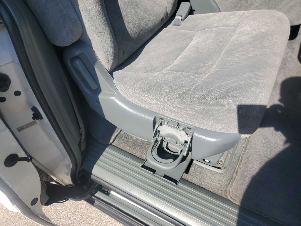 2002 Honda Odyssey Image 25