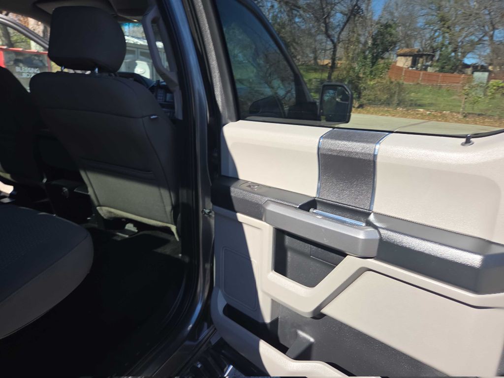 2017 Ford F-150 Image 26