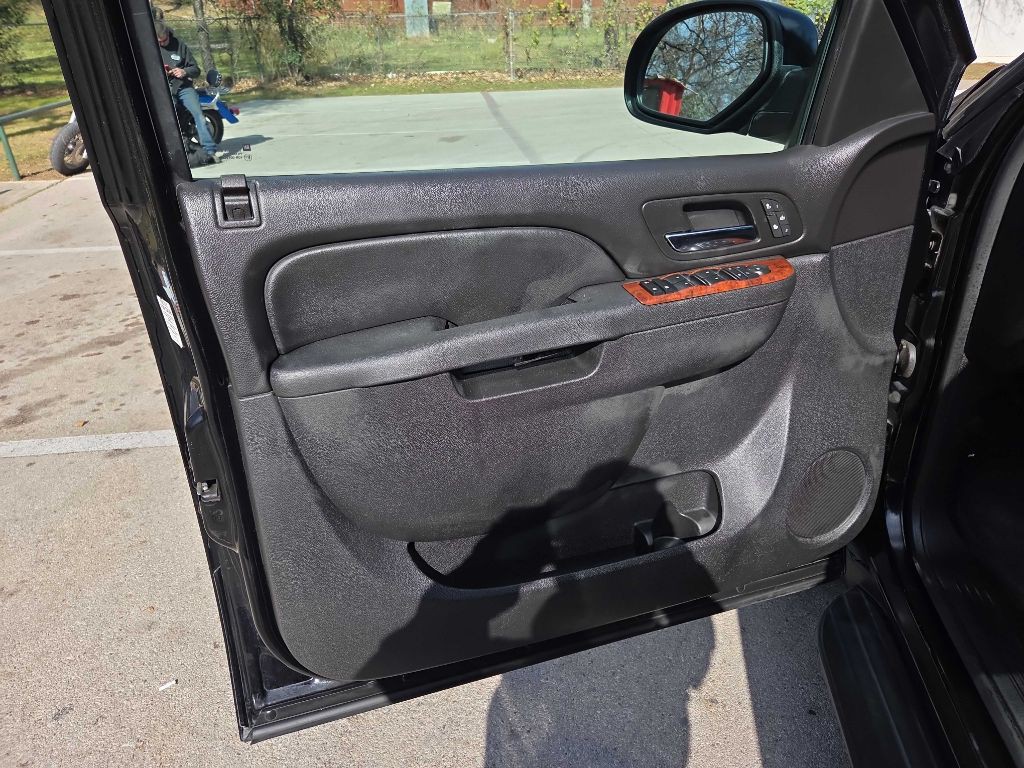 2012 GMC Yukon Image 21