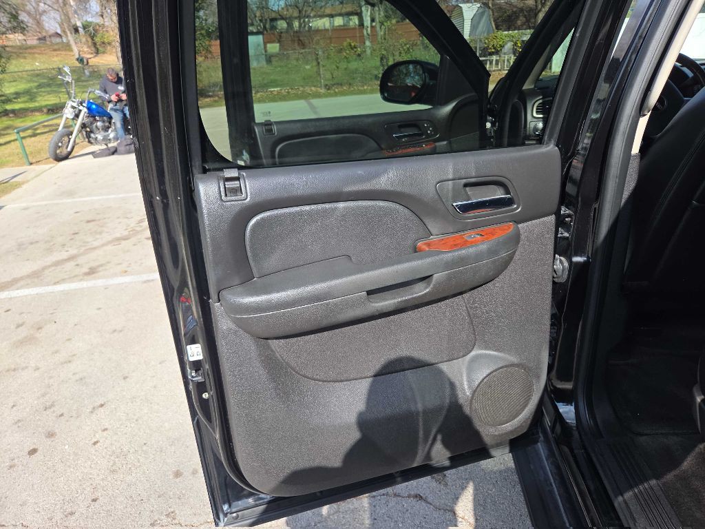 2012 GMC Yukon Image 23