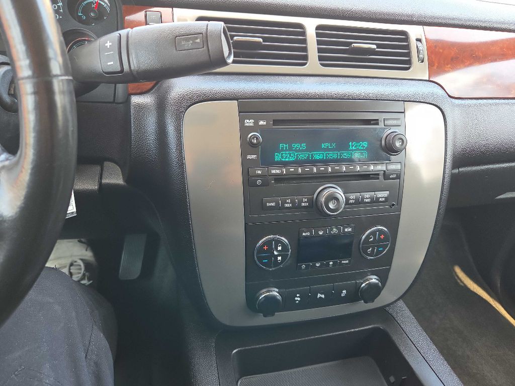 2012 GMC Yukon Image 44