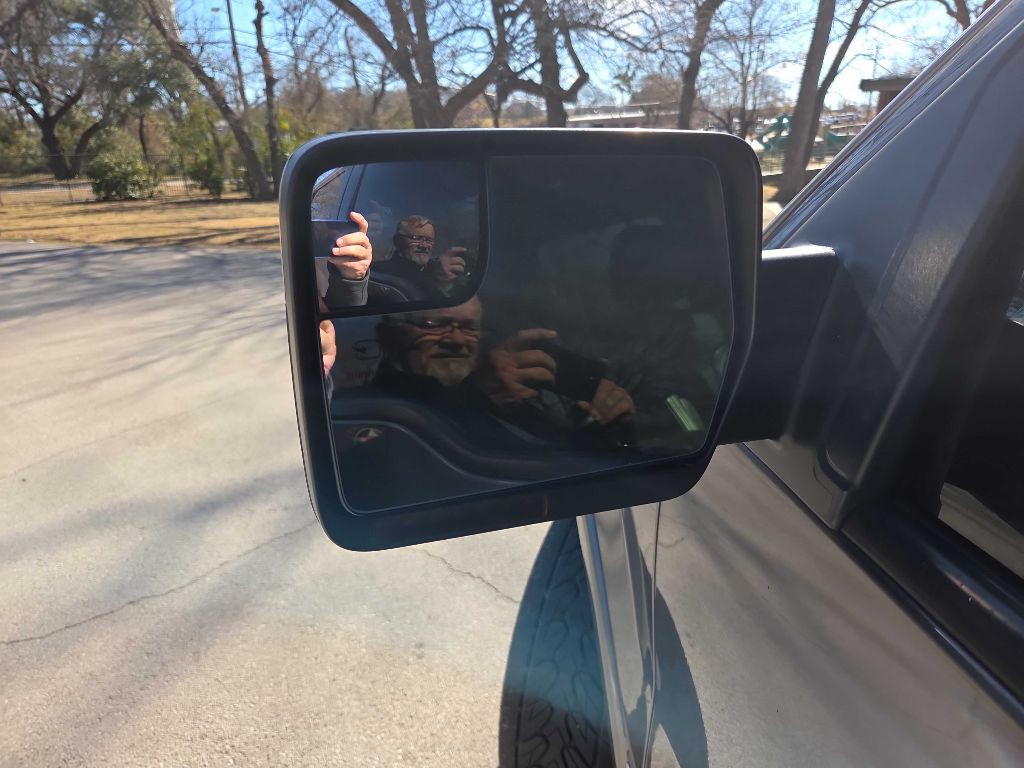 2014 Ford F-150 Image 17