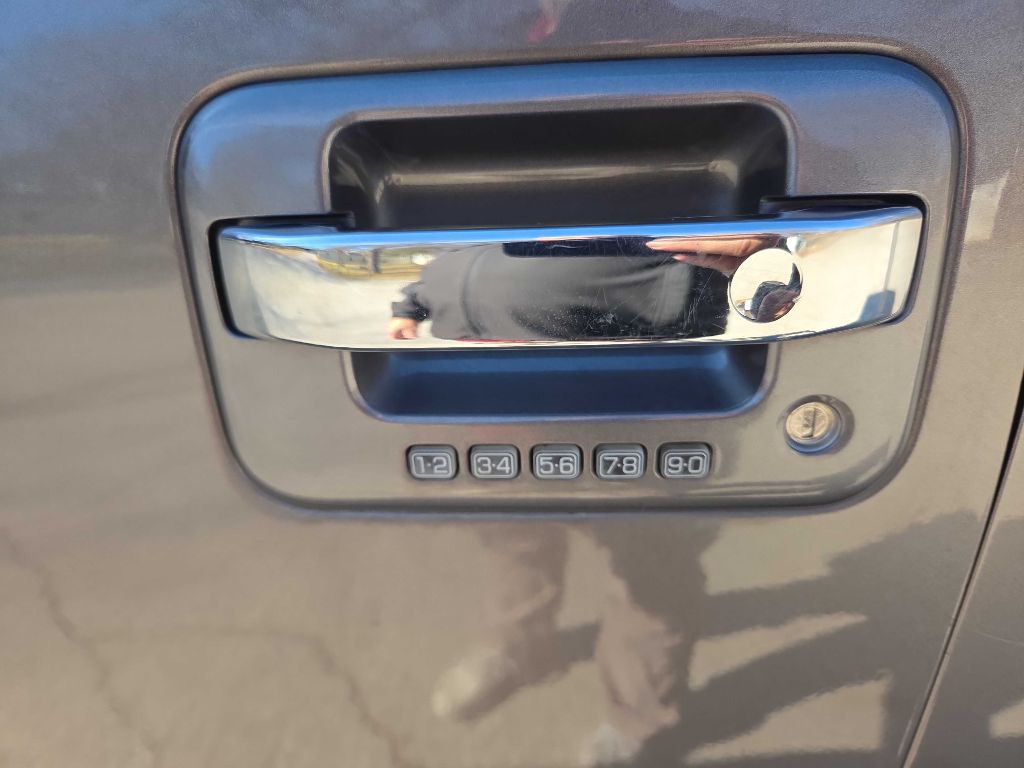 2014 Ford F-150 Image 18