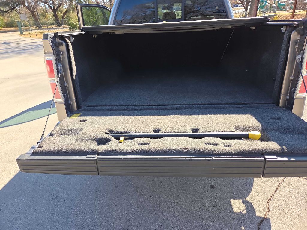 2014 Ford F-150 Image 25