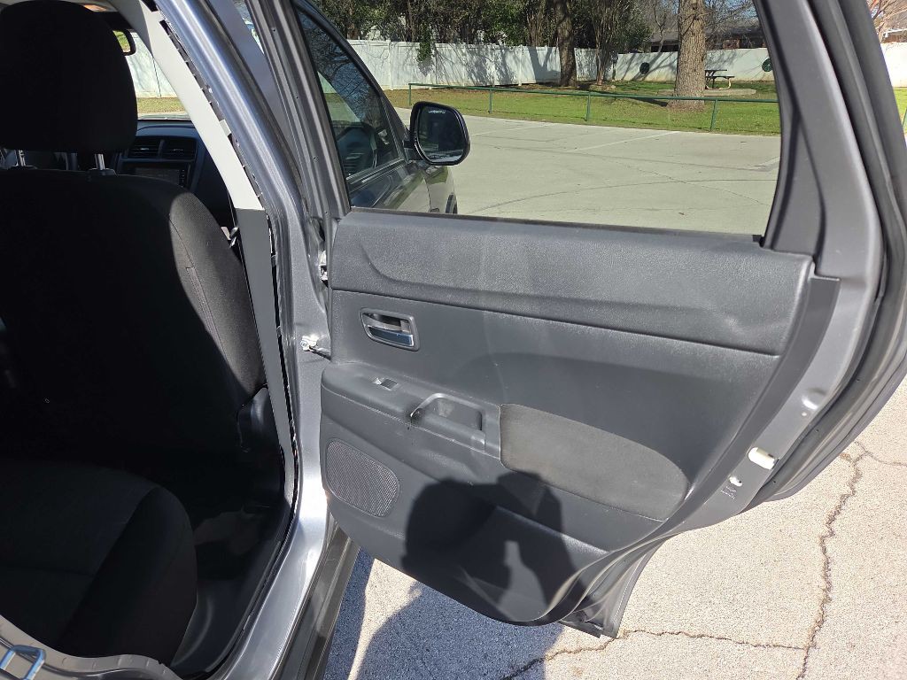 2021 Mitsubishi Outlander Image 21