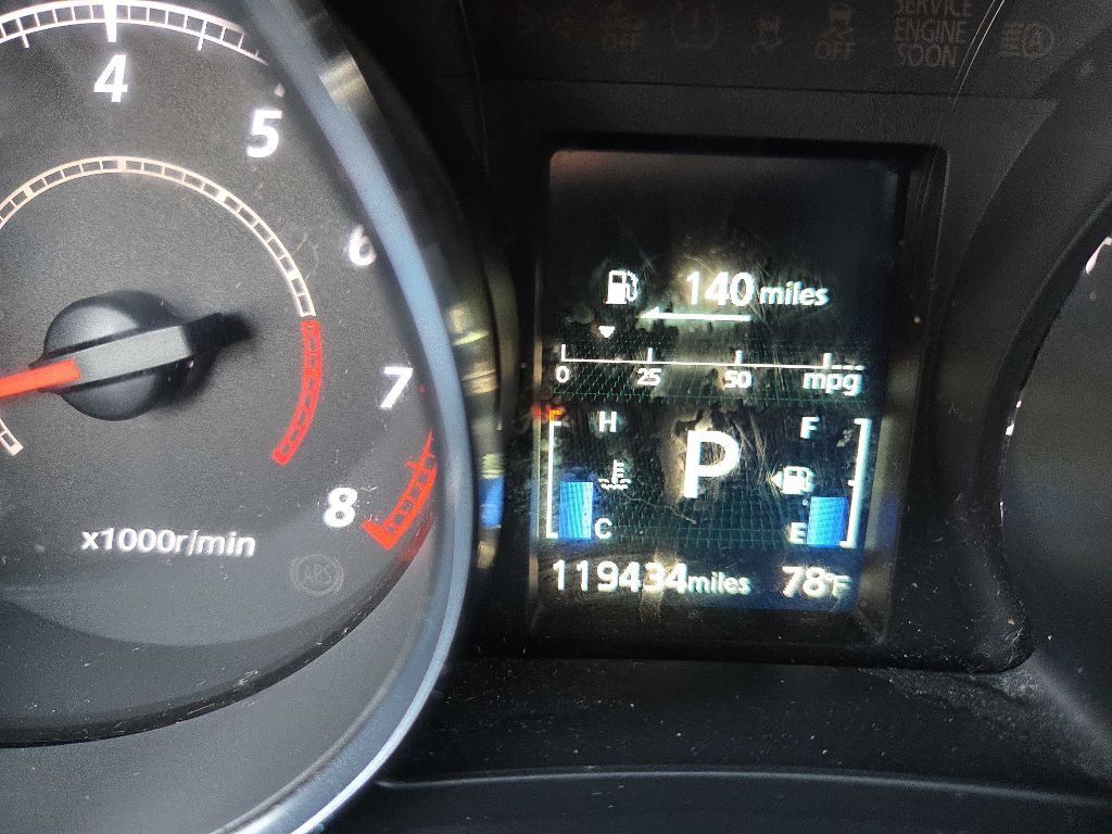 2021 Mitsubishi Outlander Image 27