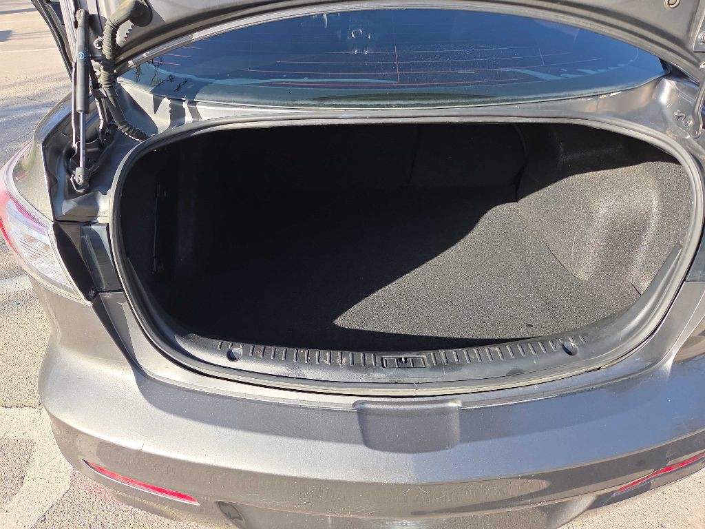 2012 Mazda Mazda3 Image 19