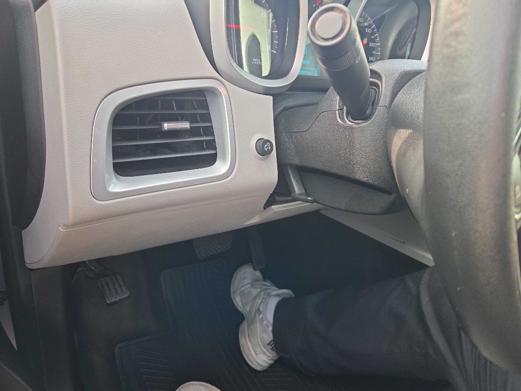 2013 Chevrolet Equinox Image 26