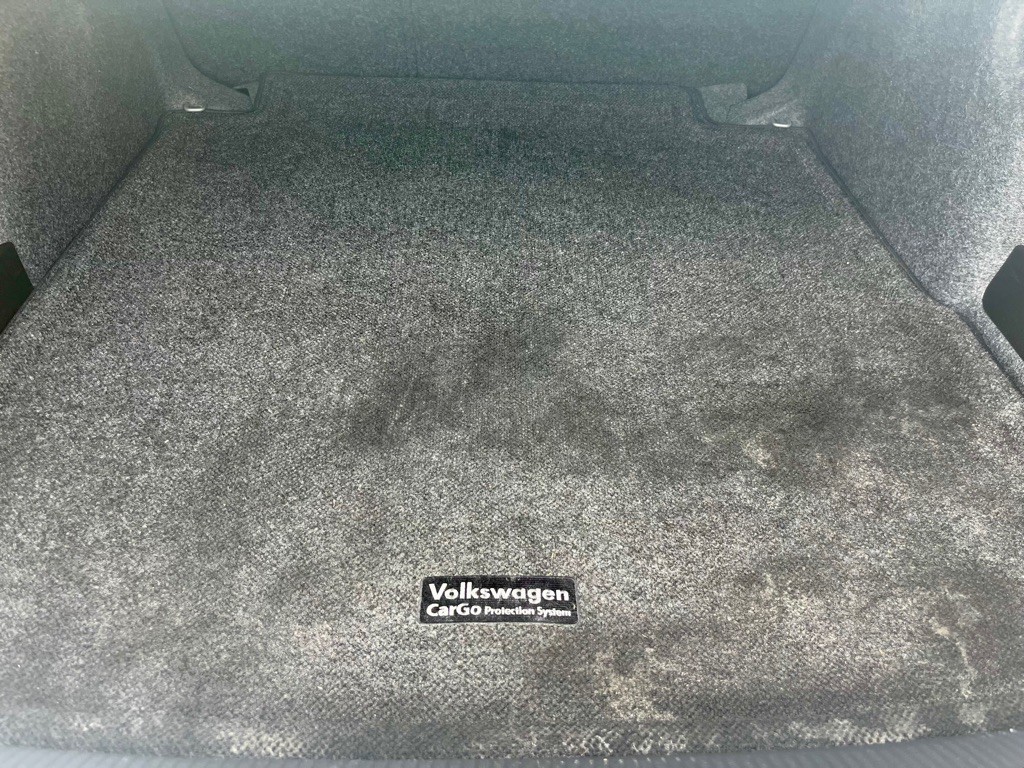 2013 Volkswagen Passat Image 22