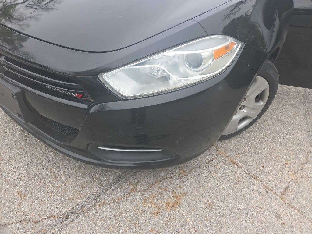 2015 Dodge Dart Image 11