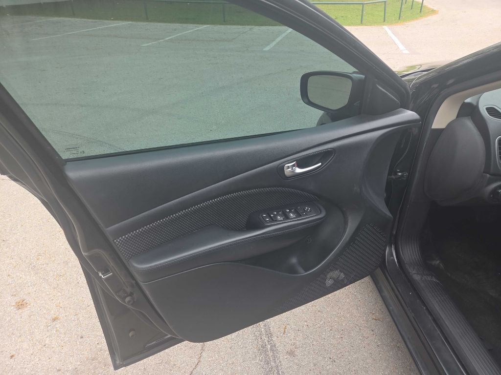 2015 Dodge Dart Image 13