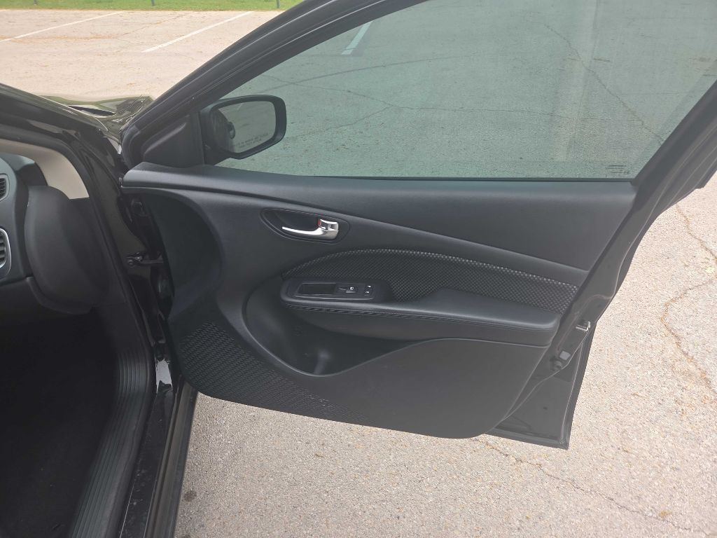 2015 Dodge Dart Image 20