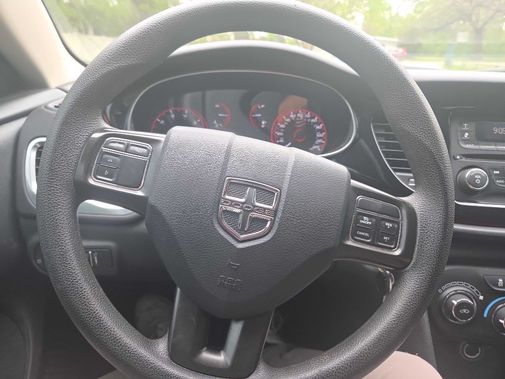 2015 Dodge Dart Image 23