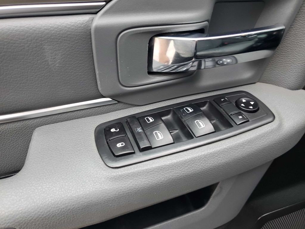2020 RAM 1500 Image 21