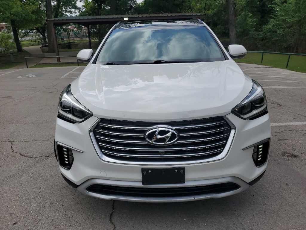 2017 Hyundai Santa Fe Image 9