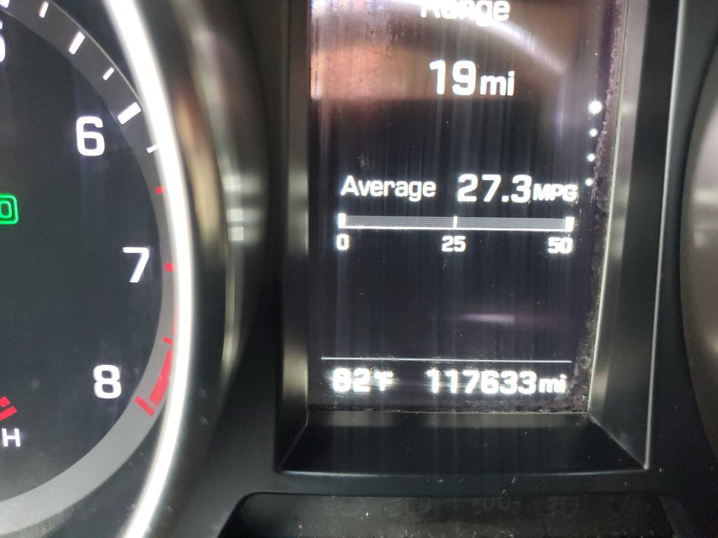 2017 Hyundai Santa Fe Image 33