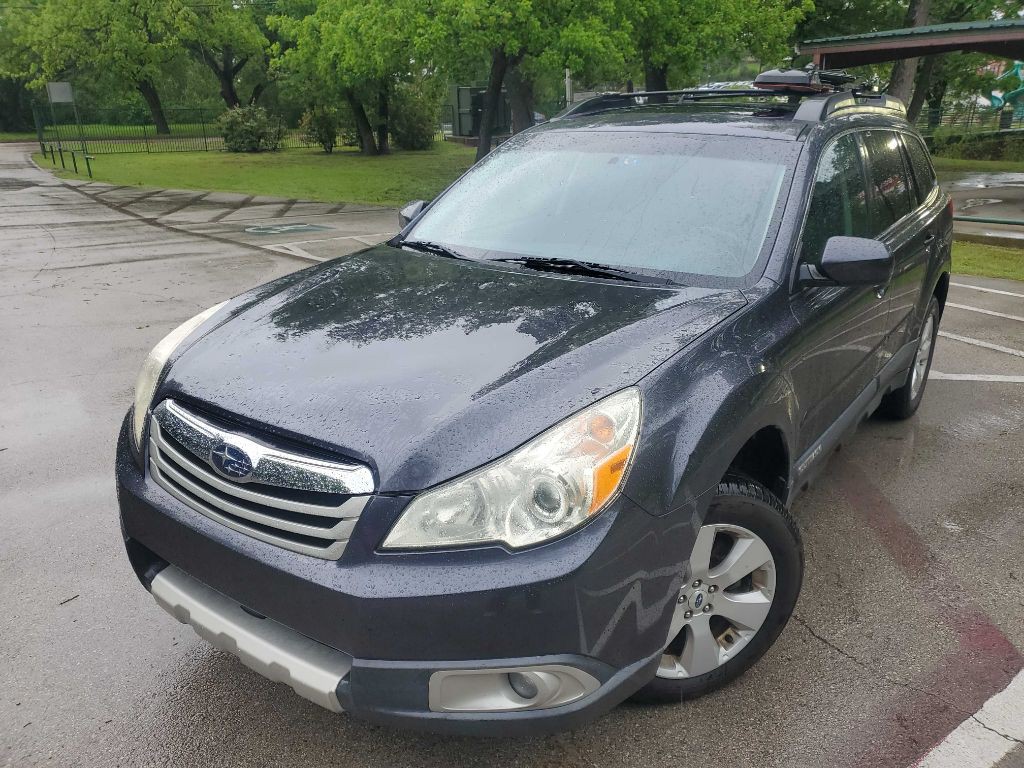 2011 Subaru Outback Image 2