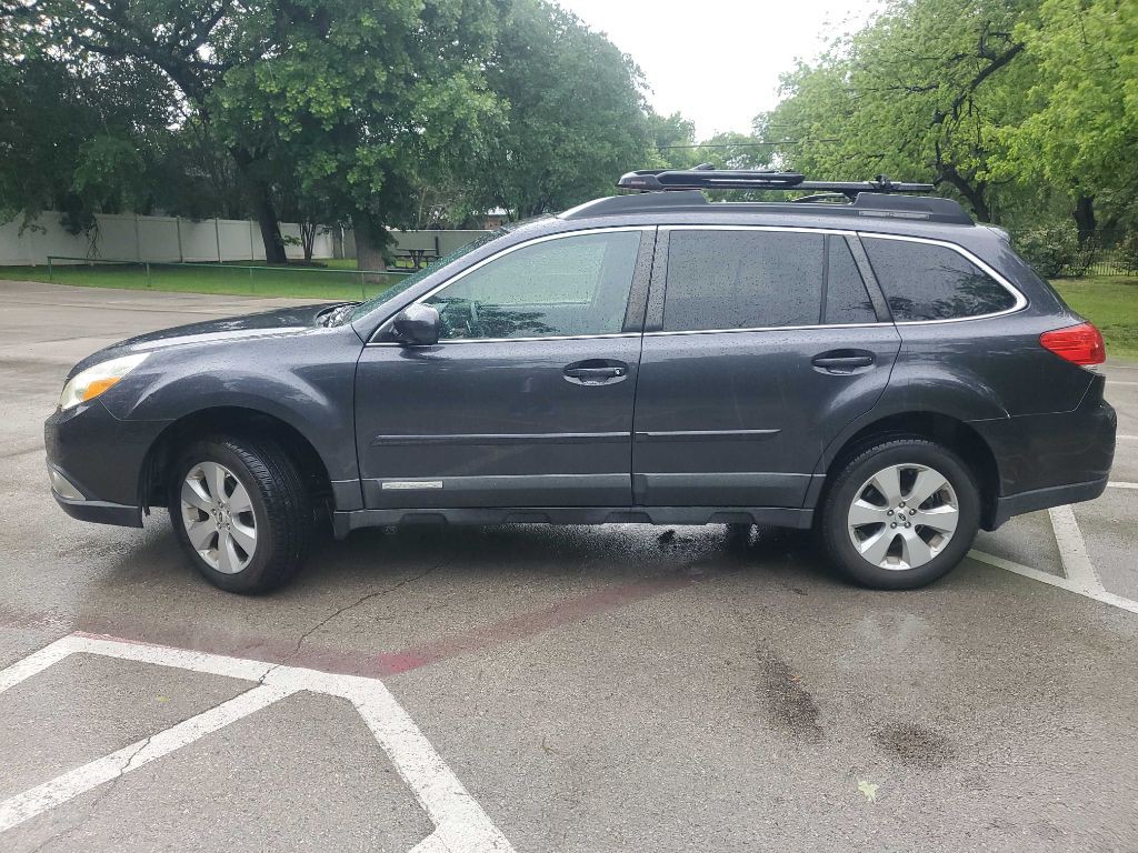 2011 Subaru Outback Image 3