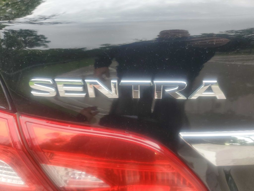 2019 Nissan Sentra Image 14