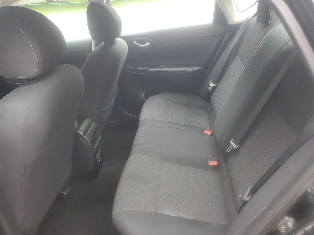 2019 Nissan Sentra Image 19