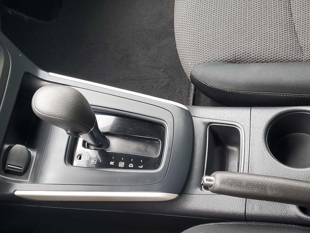 2019 Nissan Sentra Image 30