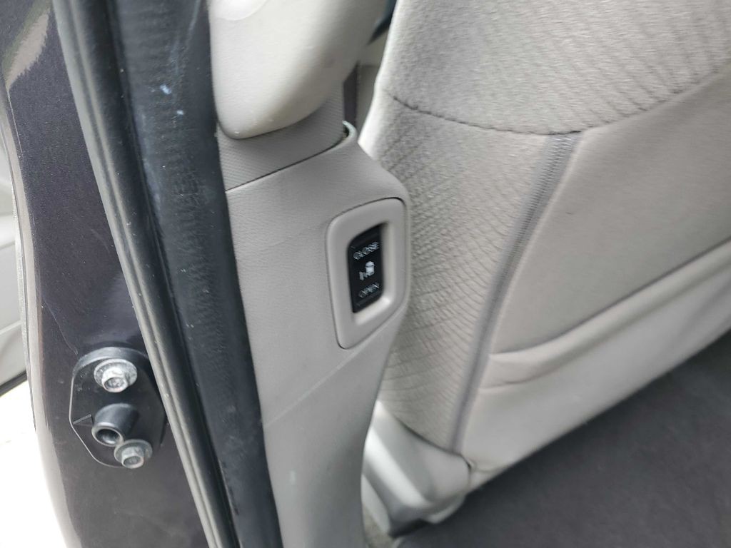 2016 Honda Odyssey Image 20