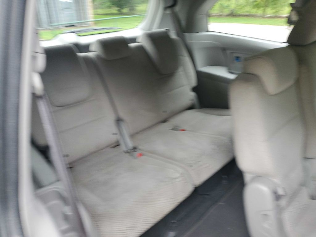 2016 Honda Odyssey Image 25