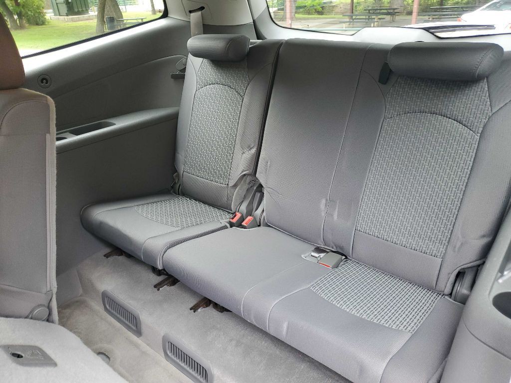 2011 Chevrolet Traverse Image 19