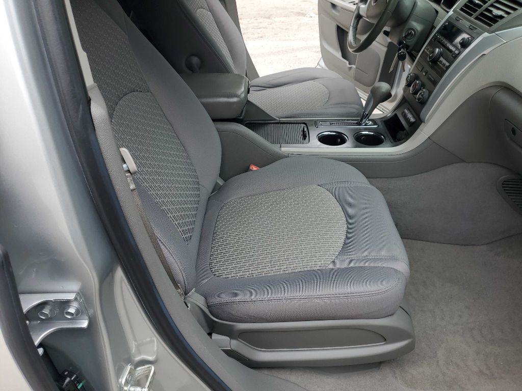 2011 Chevrolet Traverse Image 26