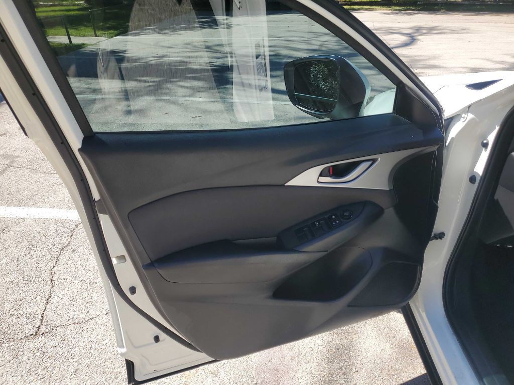 2017 Mazda CX-3 Image 16