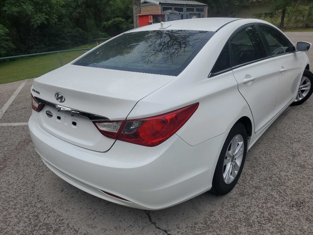 2013 Hyundai Sonata Image 6