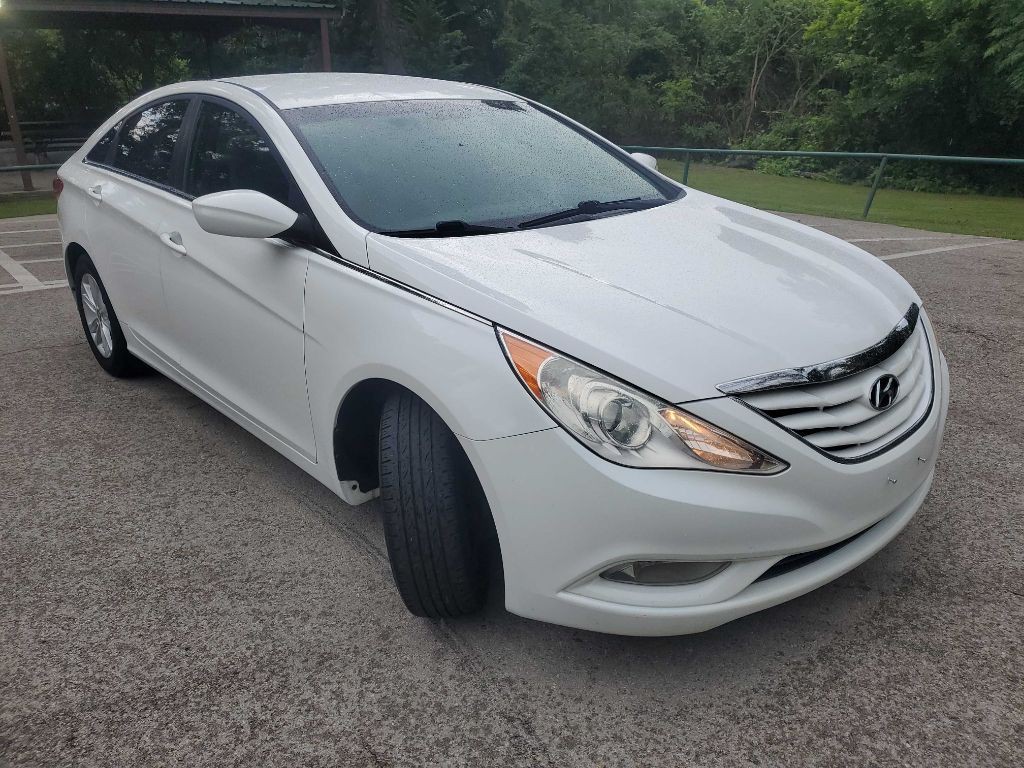 2013 Hyundai Sonata Image 8