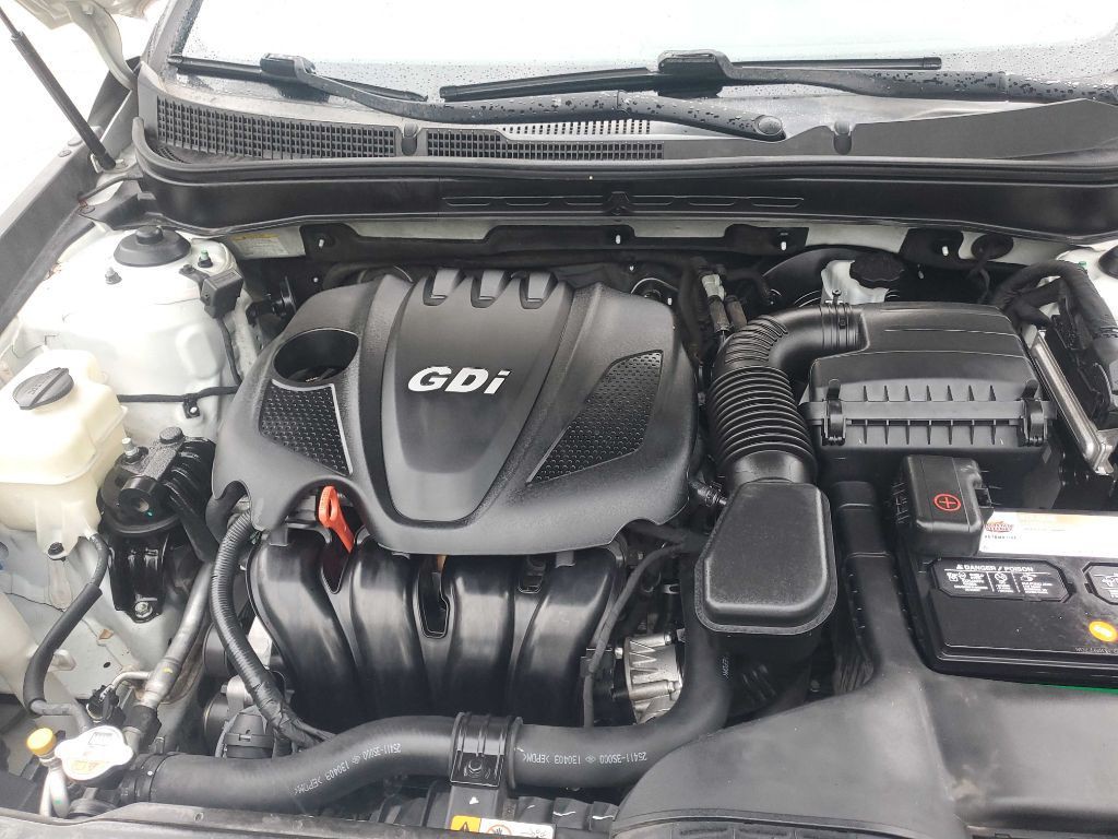 2013 Hyundai Sonata Image 11