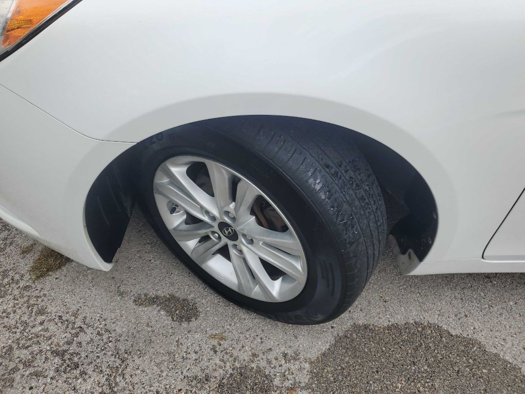 2013 Hyundai Sonata Image 13