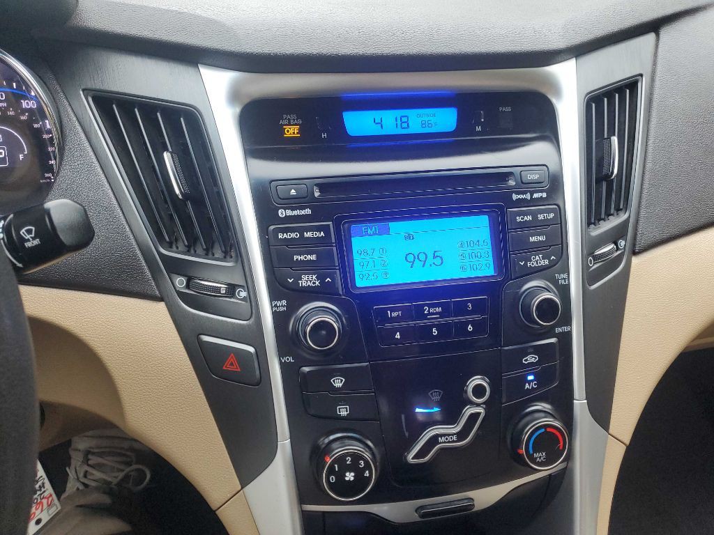 2013 Hyundai Sonata Image 29