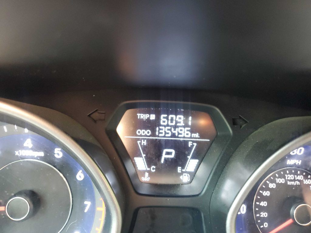 2013 Hyundai Elantra Image 66