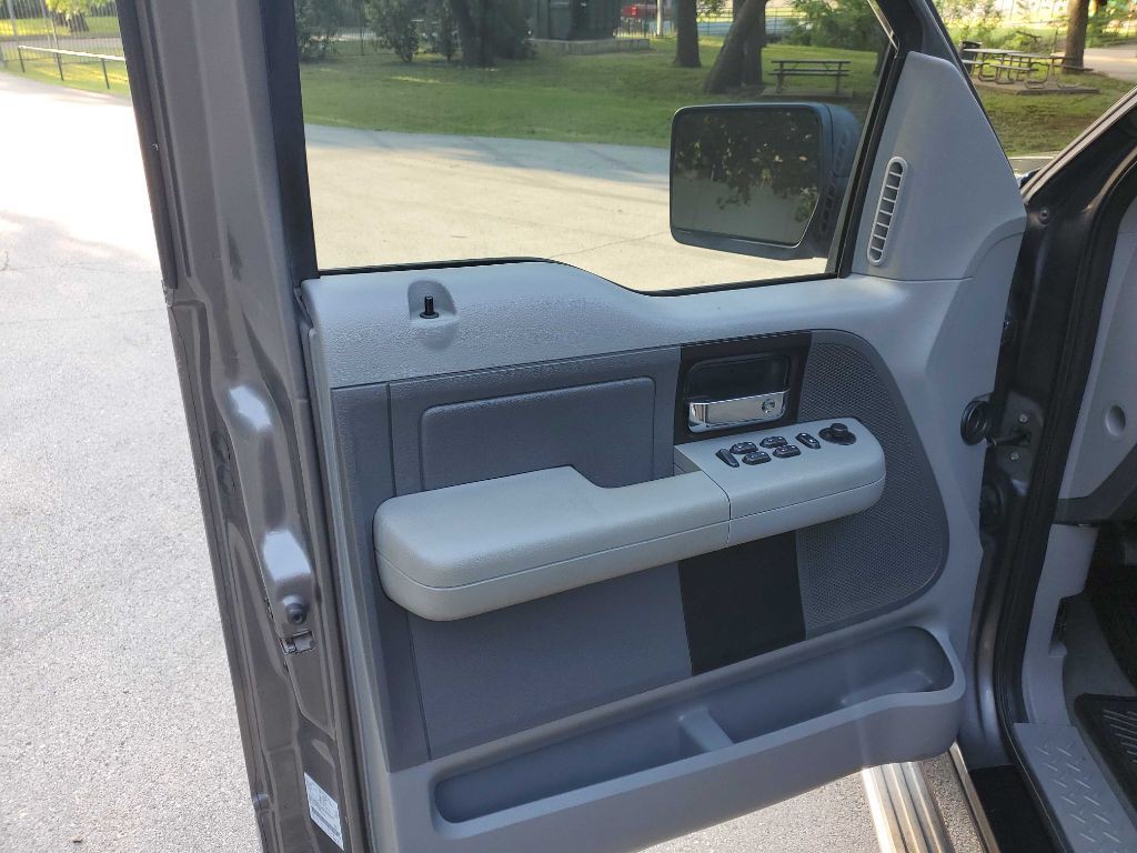 2006 Ford F-150 Image 16