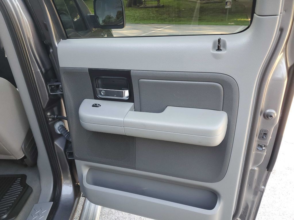 2006 Ford F-150 Image 22