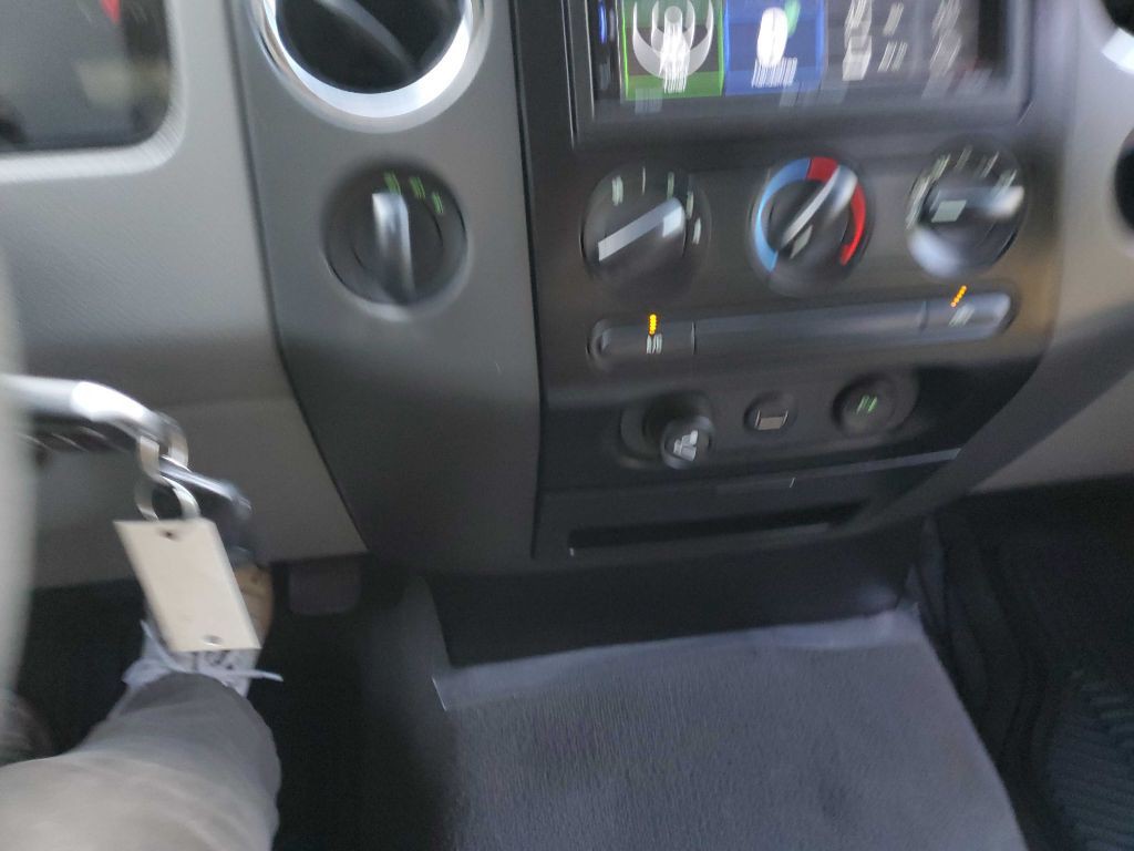 2006 Ford F-150 Image 29